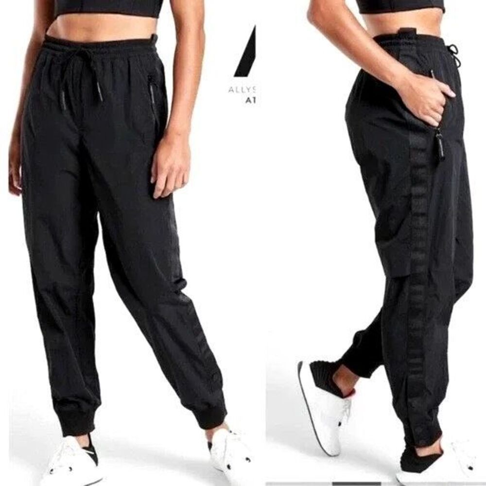 Athleta x Allyson Felix Black Legend Track Pant in Black Small Petite